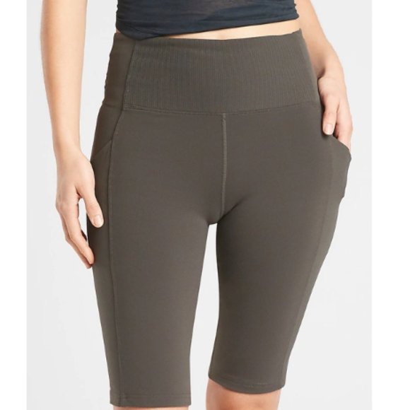Athleta | Shorts | Athleta Excursion 